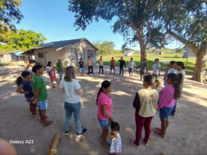 Oficinas de Planos de Negócios, Estudos de Mercados e início da formação em lideranças com a Õtaibit.