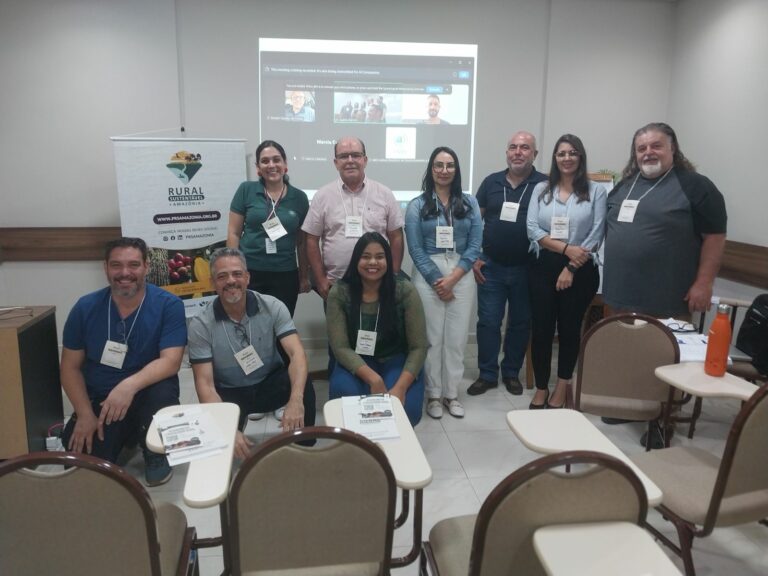 Terceiro dia da Oficina de Fortalecimento, em Rondônia, com as organizações socioprodutivas.