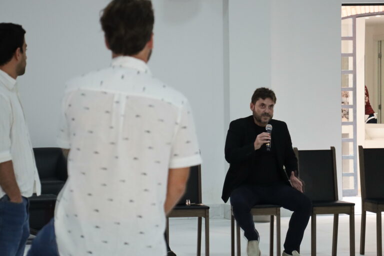 Felipe Matias é parecerista pela cadeia do pirarucu de manejo e doutor em Engenharia de Pesca, com ênfase em Biotecnologia de Recursos Pesqueiros. Também tem pós-doutorado em Gestão dos Oceanos e da Terra