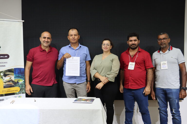 Associação de Micro e Pequenos Produtores Rurais do Pau Ferrado (ASPROFERRO)